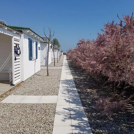 Village Camping Aquarius